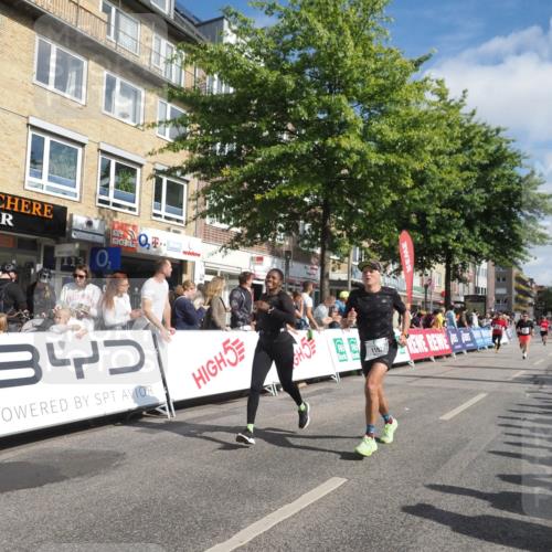 15.09.2024 - PSD Bank Halbmarathon Miley Keyser http://msf.ph/oto/7086180 15.09.2024 11:51:46 Ziel 1192, 1494, 1553, 1767, 1772, 1793, 2314, 2487, 2504, 2536, 2566, 2569, 2636, 2725, 2775, 2825, 2835, 3035, 3518, 3547 meine-sportfotos.de