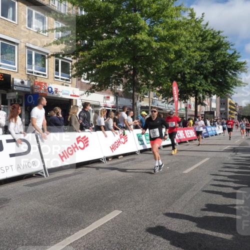 15.09.2024 - PSD Bank Halbmarathon Miley Keyser http://msf.ph/oto/7086195 15.09.2024 11:51:50 Ziel 1192, 1494, 1553, 1661, 1767, 1793, 2487, 2536, 2566, 2569, 2636, 2725, 2775, 2825, 2835, 3035, 3518, 3547 meine-sportfotos.de