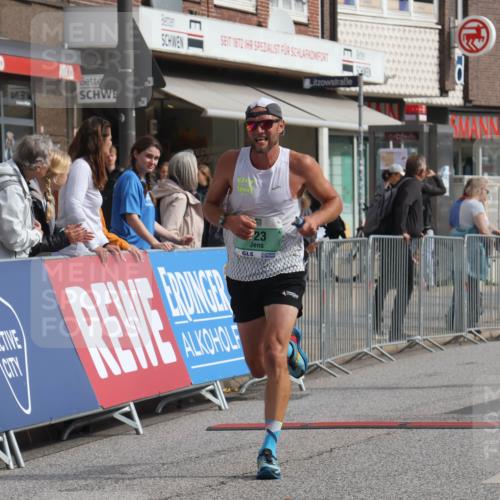 15.09.2024 - PSD Bank Halbmarathon Michael Strokosch http://msf.ph/oto/7086207 15.09.2024 11:25:52 Ziel 670, 671, 723, 1025, 2616 meine-sportfotos.de
