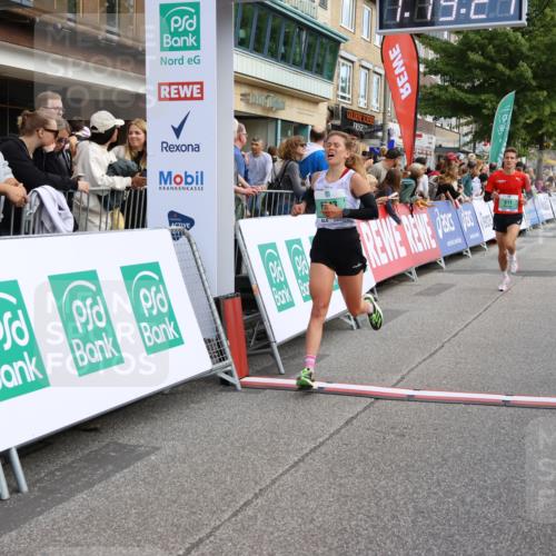15.09.2024 - PSD Bank Halbmarathon Strokosch-Dieckow http://msf.ph/oto/7086213 15.09.2024 11:20:18 Ziel 611, 843, 1011, 2613 meine-sportfotos.de