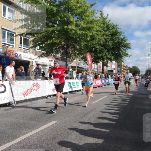 15.09.2024 - PSD Bank Halbmarathon Miley Keyser http://msf.ph/oto/7086228 15.09.2024 11:51:55 Ziel 1494, 1552, 1606, 1661, 1767, 1793, 2487, 2536, 2636, 2725, 2775, 2825, 2835, 3518 meine-sportfotos.de