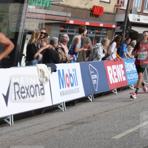 15.09.2024 - PSD Bank Halbmarathon Michael Strokosch http://msf.ph/oto/7086247 15.09.2024 11:25:53 Ziel 670, 671, 723, 1025, 2616 meine-sportfotos.de
