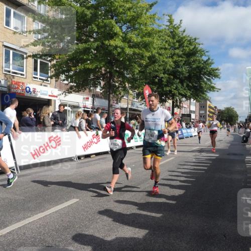 15.09.2024 - PSD Bank Halbmarathon Miley Keyser http://msf.ph/oto/7086248 15.09.2024 11:51:57 Ziel 1494, 1552, 1606, 1661, 1767, 1793, 2487, 2536, 2725, 2775, 2825, 2835, 3518 meine-sportfotos.de
