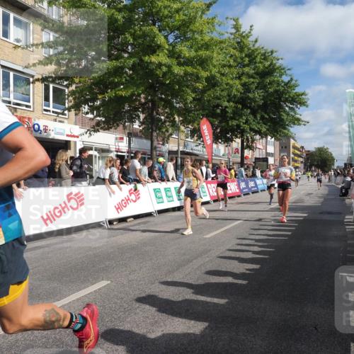 15.09.2024 - PSD Bank Halbmarathon Miley Keyser http://msf.ph/oto/7086255 15.09.2024 11:51:58 Ziel 1494, 1552, 1606, 1661, 1667, 1767, 1793, 2487, 2536, 2725, 2775, 2825, 2835, 3518 meine-sportfotos.de