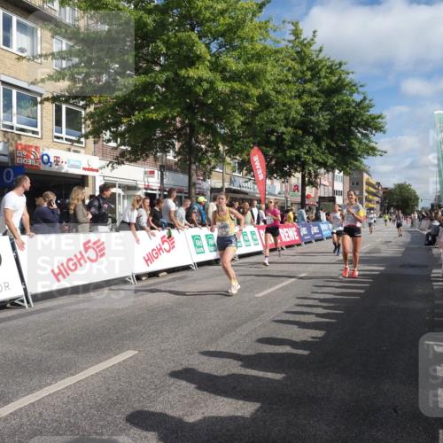 15.09.2024 - PSD Bank Halbmarathon Miley Keyser http://msf.ph/oto/7086257 15.09.2024 11:51:58 Ziel 1494, 1552, 1606, 1661, 1667, 1767, 1793, 2487, 2536, 2725, 2775, 2825, 2835, 3518 meine-sportfotos.de