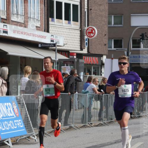 15.09.2024 - PSD Bank Halbmarathon Michael Strokosch http://msf.ph/oto/7086313 15.09.2024 11:25:57 Ziel 670, 671, 723, 1025, 2616 meine-sportfotos.de
