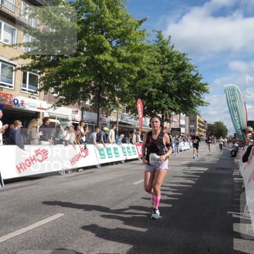 15.09.2024 - PSD Bank Halbmarathon Miley Keyser http://msf.ph/oto/7086386 15.09.2024 11:52:18 Ziel 1354, 1380, 1556, 1667, 1908, 1980, 2182, 2422, 2493, 2502, 2655, 2693 meine-sportfotos.de