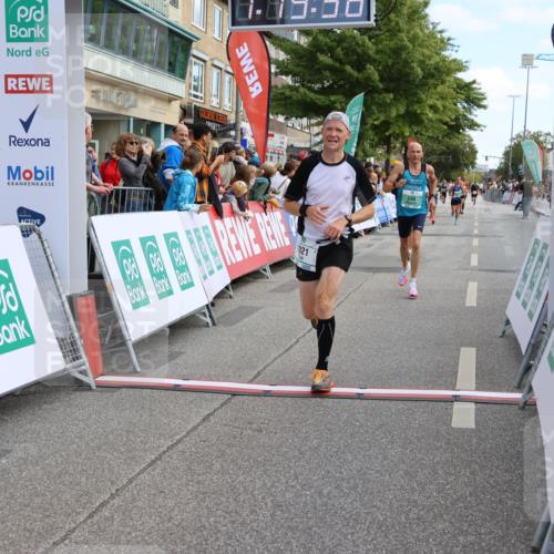 15.09.2024 - PSD Bank Halbmarathon Strokosch-Dieckow http://msf.ph/oto/7086397 15.09.2024 11:20:27 Ziel 598, 611, 619, 669, 843, 852, 1021 meine-sportfotos.de