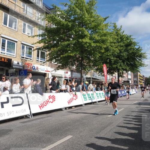 15.09.2024 - PSD Bank Halbmarathon Miley Keyser http://msf.ph/oto/7086406 15.09.2024 11:52:22 Ziel 1354, 1380, 1556, 1569, 1908, 1980, 2182, 2422, 2493, 2502, 2655, 2693 meine-sportfotos.de