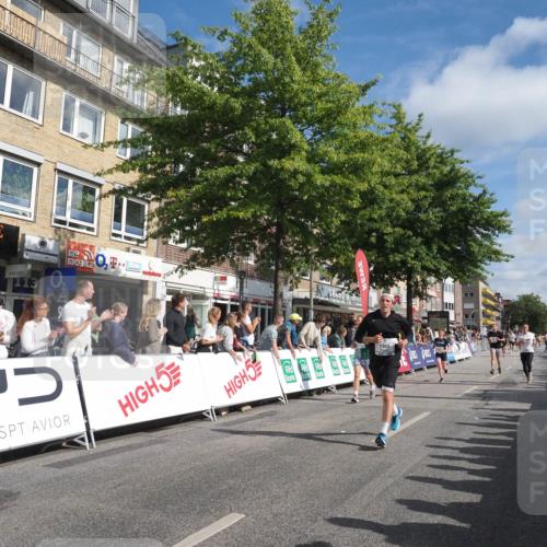 15.09.2024 - PSD Bank Halbmarathon Miley Keyser http://msf.ph/oto/7086408 15.09.2024 11:52:22 Ziel 1354, 1380, 1556, 1569, 1908, 1980, 2182, 2422, 2493, 2502, 2655, 2693 meine-sportfotos.de