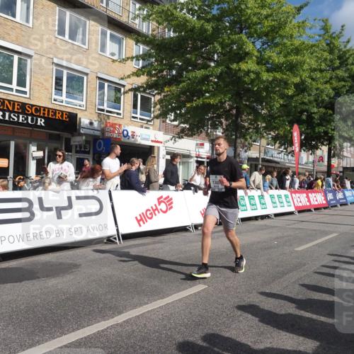 15.09.2024 - PSD Bank Halbmarathon Miley Keyser http://msf.ph/oto/7086450 15.09.2024 11:52:27 Ziel 1197, 1276, 1342, 1378, 1380, 1556, 1569, 1595, 1696, 1801, 1834, 1908, 1980, 2153, 2182, 2422, 2502, 2655, 2693, 2844, 3527 meine-sportfotos.de