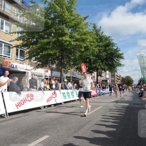 15.09.2024 - PSD Bank Halbmarathon Miley Keyser http://msf.ph/oto/7086474 15.09.2024 11:52:33 Ziel 1197, 1210, 1276, 1342, 1378, 1380, 1416, 1556, 1569, 1595, 1696, 1776, 1798, 1801, 1834, 1980, 2153, 2422, 2502, 2507, 2693, 2712, 2844, 3527 meine-sportfotos.de