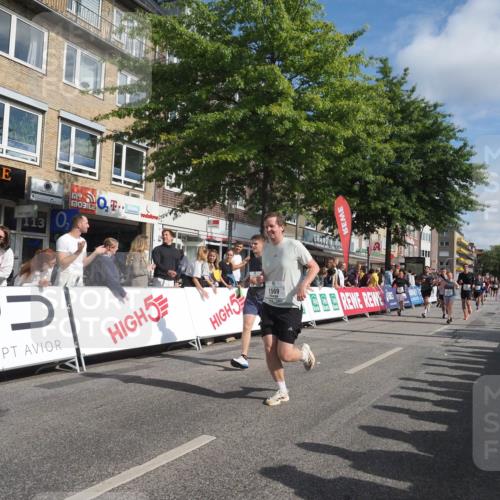 15.09.2024 - PSD Bank Halbmarathon Miley Keyser http://msf.ph/oto/7086479 15.09.2024 11:52:33 Ziel 1197, 1210, 1276, 1342, 1378, 1380, 1416, 1556, 1569, 1595, 1696, 1776, 1798, 1801, 1834, 1980, 2153, 2422, 2502, 2507, 2693, 2712, 2844, 3527 meine-sportfotos.de