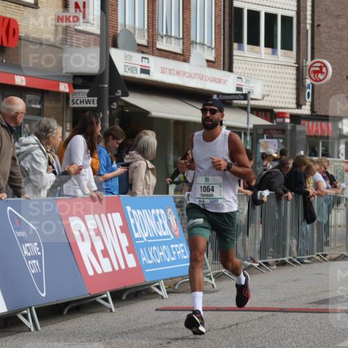 15.09.2024 - PSD Bank Halbmarathon Michael Strokosch http://msf.ph/oto/7086507 15.09.2024 11:26:25 Ziel 884, 1036, 1064, 1119 meine-sportfotos.de