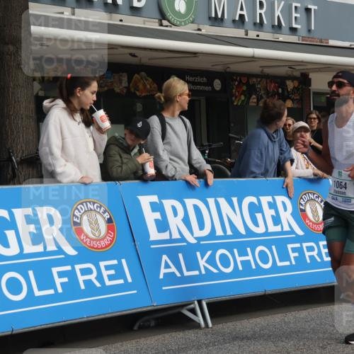 15.09.2024 - PSD Bank Halbmarathon Michael Strokosch http://msf.ph/oto/7086536 15.09.2024 11:26:27 Ziel 884, 1036, 1064, 1119 meine-sportfotos.de