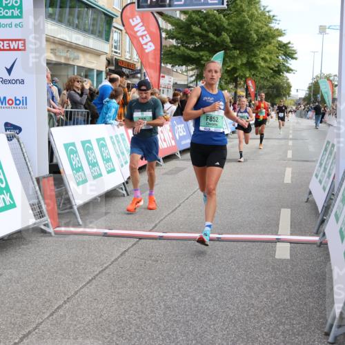 15.09.2024 - PSD Bank Halbmarathon Strokosch-Dieckow http://msf.ph/oto/7086581 15.09.2024 11:20:33 Ziel 598, 619, 647, 651, 669, 852, 861, 1021, 1068 meine-sportfotos.de
