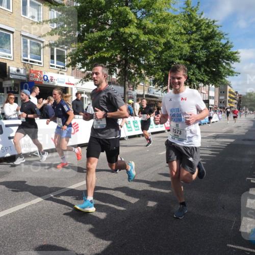 15.09.2024 - PSD Bank Halbmarathon Miley Keyser http://msf.ph/oto/7086600 15.09.2024 11:52:52 Ziel 1188, 1210, 1416, 1511, 1543, 1573, 1676, 1685, 1754, 1776, 1798, 1808, 1811, 1812, 1893, 1907, 2130, 2663, 2741, 2744 meine-sportfotos.de