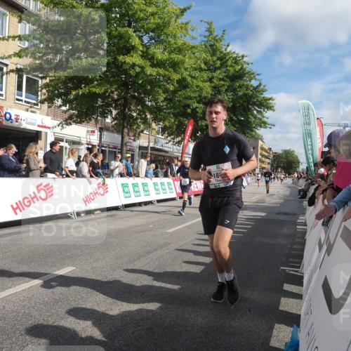 15.09.2024 - PSD Bank Halbmarathon Miley Keyser http://msf.ph/oto/7086646 15.09.2024 11:53:02 Ziel 979, 1188, 1444, 1543, 1550, 1754, 1808, 1811, 2174, 2553, 2741 meine-sportfotos.de