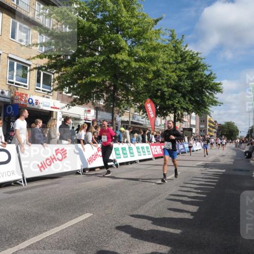 15.09.2024 - PSD Bank Halbmarathon Miley Keyser http://msf.ph/oto/7086674 15.09.2024 11:53:07 Ziel 979, 1188, 1442, 1444, 1507, 1510, 1543, 1550, 1754, 1810, 1811, 1872, 2174, 2224, 2553 meine-sportfotos.de