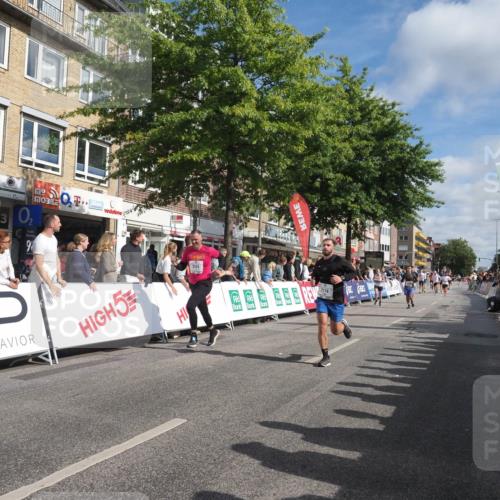 15.09.2024 - PSD Bank Halbmarathon Miley Keyser http://msf.ph/oto/7086678 15.09.2024 11:53:07 Ziel 979, 1188, 1442, 1444, 1507, 1510, 1543, 1550, 1754, 1810, 1811, 1872, 2174, 2224, 2553 meine-sportfotos.de