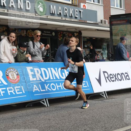 15.09.2024 - PSD Bank Halbmarathon Michael Strokosch http://msf.ph/oto/7086691 15.09.2024 11:26:46 Ziel 688, 885, 1087, 1263 meine-sportfotos.de