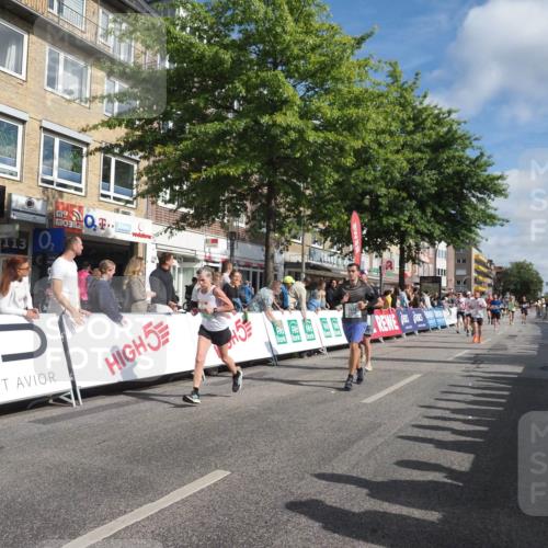 15.09.2024 - PSD Bank Halbmarathon Miley Keyser http://msf.ph/oto/7086696 15.09.2024 11:53:12 Ziel 979, 1442, 1444, 1507, 1510, 1538, 1543, 1550, 1810, 1811, 1872, 1915, 2174, 2224, 2553, 2571, 2703 meine-sportfotos.de