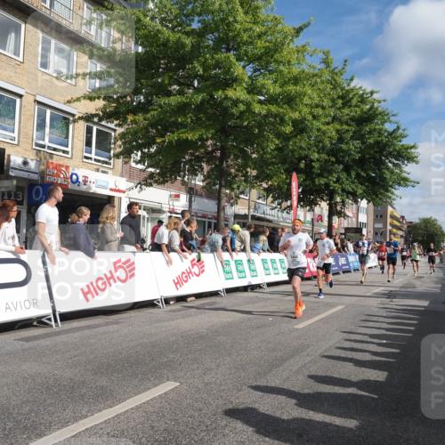 15.09.2024 - PSD Bank Halbmarathon Miley Keyser http://msf.ph/oto/7086709 15.09.2024 11:53:14 Ziel 979, 1442, 1444, 1507, 1510, 1538, 1543, 1550, 1601, 1810, 1811, 1872, 1915, 2174, 2224, 2553, 2571, 2703 meine-sportfotos.de