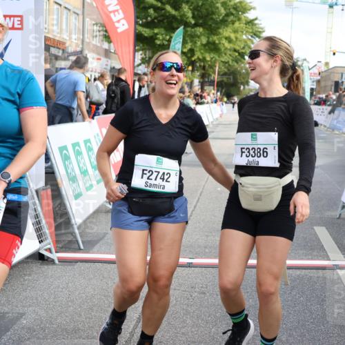 15.09.2024 - PSD Bank Halbmarathon Strokosch-Dieckow http://msf.ph/oto/7086746 15.09.2024 12:37:45 Ziel 2742, 2761, 3386 meine-sportfotos.de
