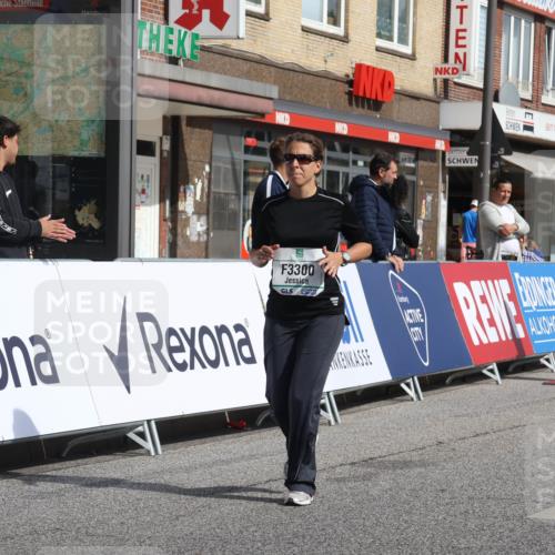 15.09.2024 - PSD Bank Halbmarathon Michael Strokosch http://msf.ph/oto/7086767 15.09.2024 12:35:22 Ziel 2207, 3071, 3178, 3300, 3329, 3468 meine-sportfotos.de