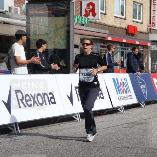 15.09.2024 - PSD Bank Halbmarathon Michael Strokosch http://msf.ph/oto/7086781 15.09.2024 12:35:23 Ziel 2207, 3071, 3178, 3300, 3329, 3468 meine-sportfotos.de