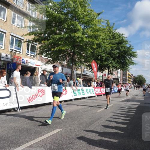 15.09.2024 - PSD Bank Halbmarathon Miley Keyser http://msf.ph/oto/7086799 15.09.2024 11:53:26 Ziel 1442, 1495, 1507, 1538, 1561, 1601, 1727, 1810, 1872, 1915, 1916, 1925, 2224, 2499, 2571, 2703, 2753, 2814 meine-sportfotos.de