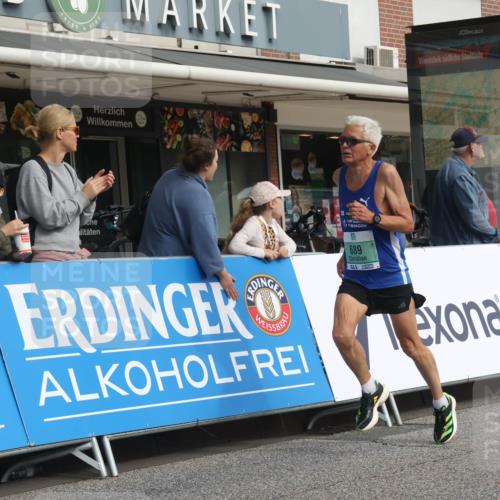 15.09.2024 - PSD Bank Halbmarathon Michael Strokosch http://msf.ph/oto/7086813 15.09.2024 11:26:57 Ziel 436, 440, 689, 725, 728, 737, 885, 1087 meine-sportfotos.de
