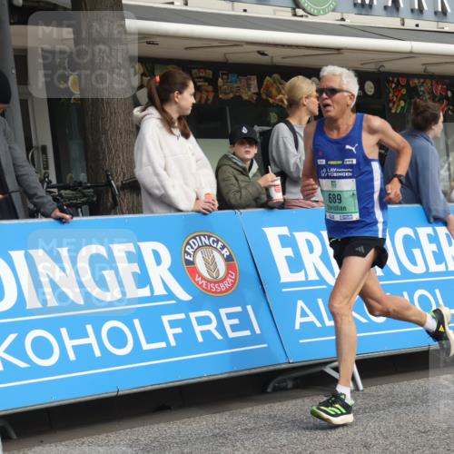 15.09.2024 - PSD Bank Halbmarathon Michael Strokosch http://msf.ph/oto/7086823 15.09.2024 11:26:57 Ziel 436, 440, 689, 725, 728, 737, 885, 1087 meine-sportfotos.de