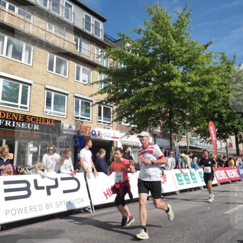 15.09.2024 - PSD Bank Halbmarathon Miley Keyser http://msf.ph/oto/7086826 15.09.2024 11:53:30 Ziel 1495, 1503, 1538, 1561, 1601, 1621, 1727, 1915, 1916, 1925, 2146, 2499, 2571, 2703, 2753, 2814, 2815 meine-sportfotos.de