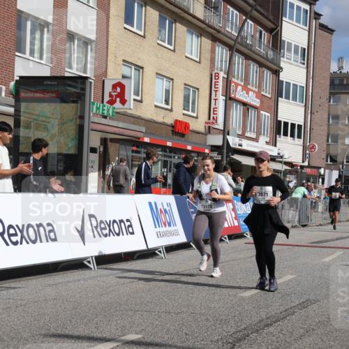 15.09.2024 - PSD Bank Halbmarathon Michael Strokosch http://msf.ph/oto/7086850 15.09.2024 12:35:28 Ziel 1504, 1895, 2257, 2286, 3071, 3178, 3300, 3329, 3468 meine-sportfotos.de