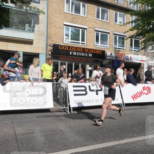 15.09.2024 - PSD Bank Halbmarathon Miley Keyser http://msf.ph/oto/7086859 15.09.2024 11:53:34 Ziel 1295, 1495, 1503, 1561, 1601, 1621, 1727, 1916, 1925, 2146, 2499, 2753, 2814, 2815 meine-sportfotos.de