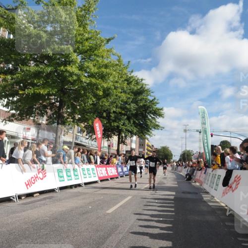 15.09.2024 - PSD Bank Halbmarathon Miley Keyser http://msf.ph/oto/7086864 15.09.2024 11:53:37 Ziel 1295, 1495, 1503, 1561, 1621, 1727, 1916, 1923, 1925, 2146, 2499, 2753, 2814, 2815 meine-sportfotos.de