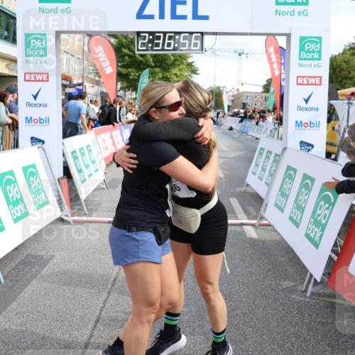 15.09.2024 - PSD Bank Halbmarathon Strokosch-Dieckow http://msf.ph/oto/7086875 15.09.2024 12:37:47 Ziel 2742, 2761, 3386 meine-sportfotos.de