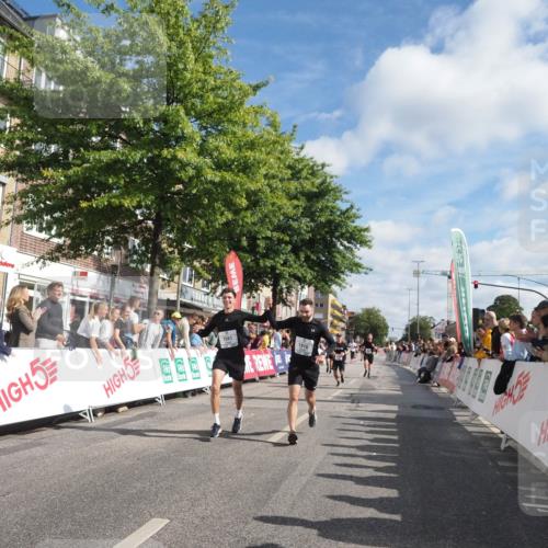 15.09.2024 - PSD Bank Halbmarathon Miley Keyser http://msf.ph/oto/7086888 15.09.2024 11:53:39 Ziel 1295, 1503, 1561, 1621, 1727, 1916, 1923, 1925, 2146, 2498, 2499, 2753, 2814, 2815 meine-sportfotos.de