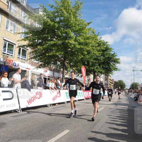15.09.2024 - PSD Bank Halbmarathon Miley Keyser http://msf.ph/oto/7086894 15.09.2024 11:53:39 Ziel 1295, 1503, 1561, 1621, 1727, 1916, 1923, 1925, 2146, 2498, 2499, 2753, 2814, 2815 meine-sportfotos.de