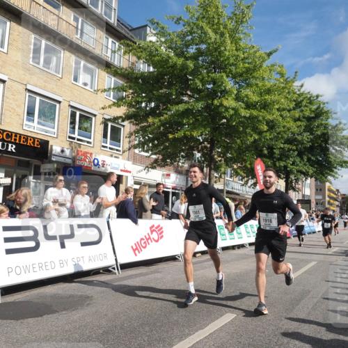 15.09.2024 - PSD Bank Halbmarathon Miley Keyser http://msf.ph/oto/7086900 15.09.2024 11:53:40 Ziel 1295, 1503, 1561, 1621, 1727, 1916, 1923, 1925, 2146, 2498, 2499, 2753, 2814, 2815 meine-sportfotos.de