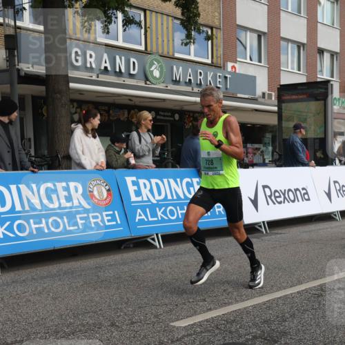 15.09.2024 - PSD Bank Halbmarathon Michael Strokosch http://msf.ph/oto/7086907 15.09.2024 11:27:04 Ziel 436, 440, 665, 689, 725, 728, 737, 826, 885 meine-sportfotos.de
