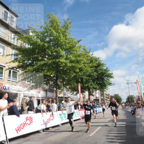 15.09.2024 - PSD Bank Halbmarathon Miley Keyser http://msf.ph/oto/7086908 15.09.2024 11:53:42 Ziel 1295, 1503, 1561, 1621, 1638, 1916, 1923, 1925, 2146, 2498, 2753, 2815 meine-sportfotos.de
