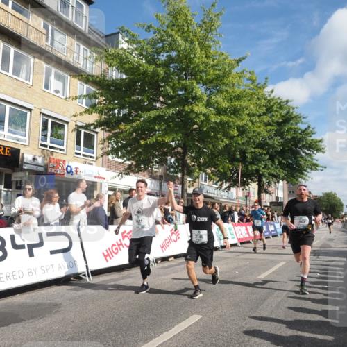 15.09.2024 - PSD Bank Halbmarathon Miley Keyser http://msf.ph/oto/7086928 15.09.2024 11:53:43 Ziel 1295, 1503, 1561, 1621, 1638, 1916, 1923, 1925, 2146, 2498, 2815 meine-sportfotos.de