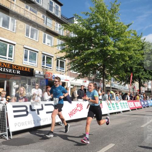 15.09.2024 - PSD Bank Halbmarathon Miley Keyser http://msf.ph/oto/7086961 15.09.2024 11:53:45 Ziel 1295, 1503, 1561, 1621, 1638, 1669, 1916, 1923, 2146, 2498, 2516, 2815 meine-sportfotos.de