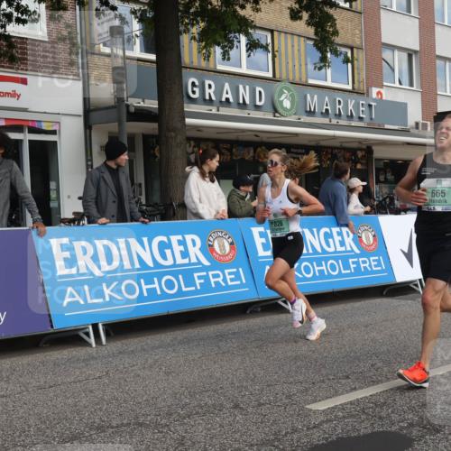 15.09.2024 - PSD Bank Halbmarathon Michael Strokosch http://msf.ph/oto/7086970 15.09.2024 11:27:09 Ziel 436, 440, 665, 725, 728, 737, 826 meine-sportfotos.de