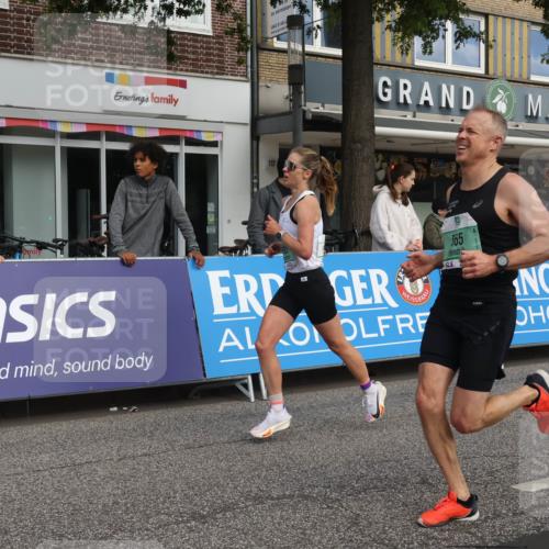 15.09.2024 - PSD Bank Halbmarathon Michael Strokosch http://msf.ph/oto/7086978 15.09.2024 11:27:10 Ziel 436, 440, 665, 725, 728, 737, 826 meine-sportfotos.de