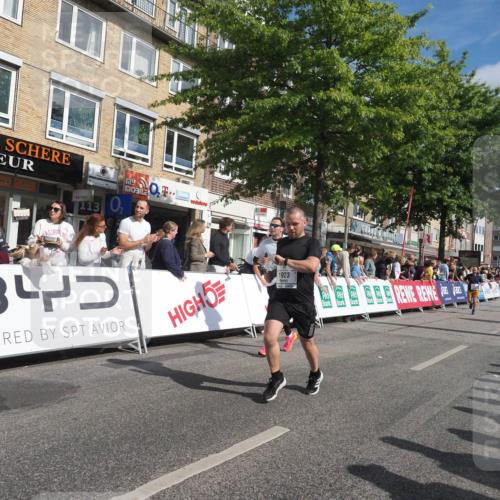 15.09.2024 - PSD Bank Halbmarathon Miley Keyser http://msf.ph/oto/7086979 15.09.2024 11:53:50 Ziel 1267, 1295, 1503, 1506, 1621, 1638, 1669, 1923, 2146, 2416, 2498, 2516, 2815 meine-sportfotos.de