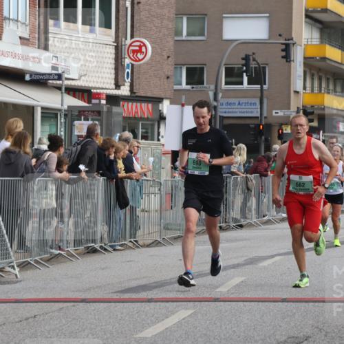 15.09.2024 - PSD Bank Halbmarathon Michael Strokosch http://msf.ph/oto/7086987 15.09.2024 11:27:19 Ziel 662, 665, 690, 826, 895, 1029, 1037, 1045 meine-sportfotos.de