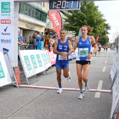 15.09.2024 - PSD Bank Halbmarathon Strokosch-Dieckow http://msf.ph/oto/7087001 15.09.2024 11:21:02 Ziel 411, 622, 625, 676, 821, 850, 1008, 1020, 1067 meine-sportfotos.de